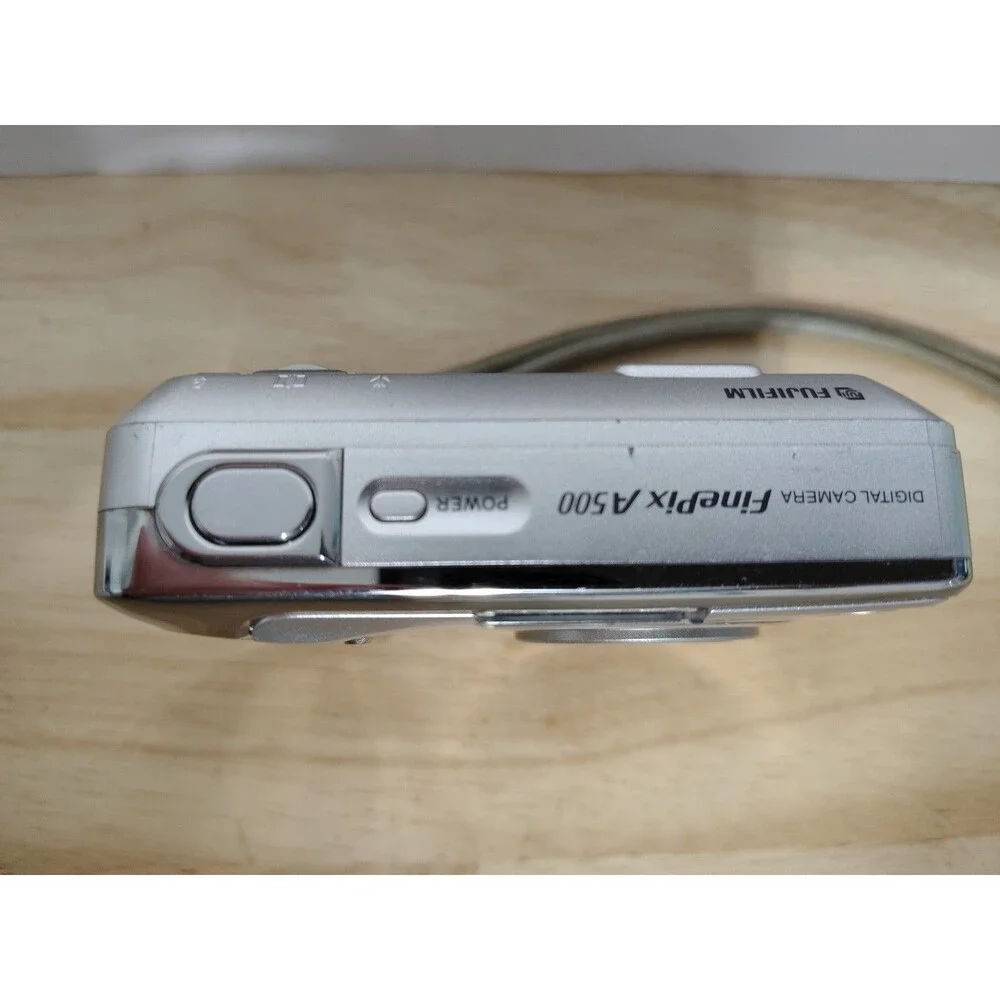 Fujifilm FinePix A500 Compact Digital Camera Parts Only Lens Does Not Pop Out